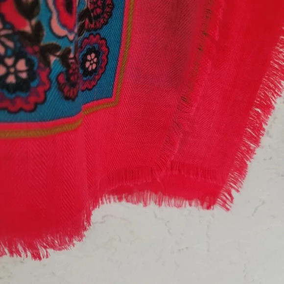 Loft Paisley Oversized Square Scarf Pink Womans OS - Picture 3 of 7